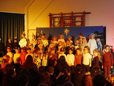 KS1 Christmas Play 9/12/24